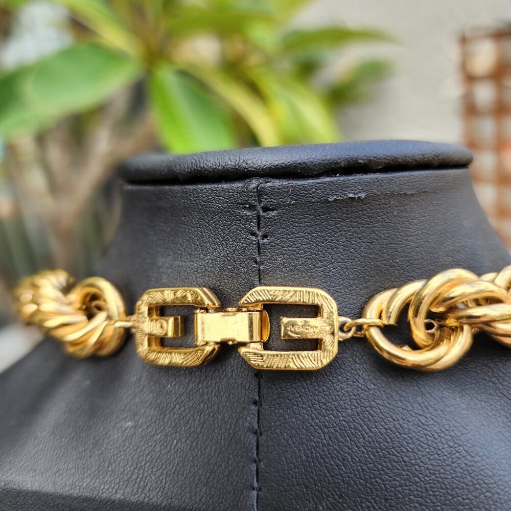 Vtg Givenchy Necklace Chunky Rope Dookie Chain 80s 90s Gold Plate Monogram Clasp - Picture 12 of 17